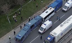 4 cezaevi aracının karıştığı kazada 15 kişi yaralandı!