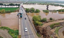 Aydın'da kuvvetli yağış tarım arazilerini vurdu!