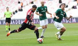 Sivasspor, Ümraniyespor'u 1-0 mağlup etti