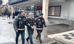 Akın Gürlek'in tapu kayıtlarını sorgulayan tapu müdürü tutuklandı