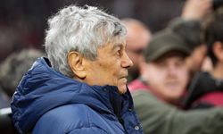 Teknik Direktör Mircea Lucescu hastaneye kaldırıldı
