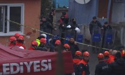 Fatih’te iki binanın çöktüğü mahallenin sakinleri konuştu