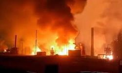 Rusya’nın en büyük petro-kimya tesisinde yangın çıktı!
