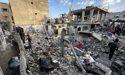 İran Kızılayı: 4 binden fazla sivil bina zarar gördü!