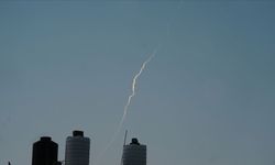 Tahran'da art arda patlamalar meydana geldi