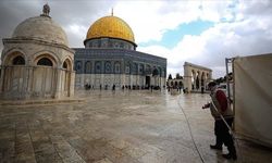 İsrail Mescid-i Aksa'yı kapalı tutmaya devam ediyor!
