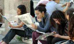 Türkiye’de gençlerin gelecek kaygısı büyüyor