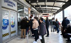 APP plaka değişimi için uzun kuyruklar oluştu!