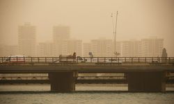 Akdeniz Bölgesi toz taşınımına teslim!