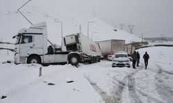 Kar yağışı zincirleme kazaya sebep oldu!