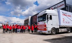 Türk Kızılayın İran için hazırladığı yardım TIR'ları yola çıktı!