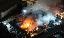 Ankara'da ilaç fabrikası kül oldu!