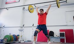 Milli halterciler Avrupa Şampiyonası'nda rekor peşinde!