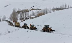 4 kentteki 77 yerleşim yerine ulaşım sağlanamıyor!