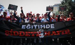 Eğitim-Bir-Sen okula silahlı saldırıyı protesto etti!