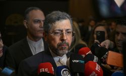 İran'lı Bakan Yardımcısı: Geçici ateşkesi kabul etmiyoruz!