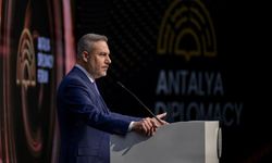 Hakan Fidan’dan sert mesaj: Biz İsrail gibi değiliz