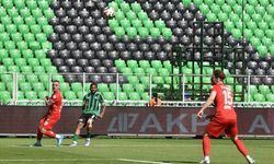 Çorum FK, üç puanı dört golle aldı!