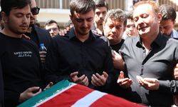 Ayla öğretmen son yolculuğuna uğurlandı