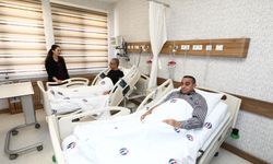 Hasta, doktoruna böbreğini verdi