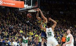 Fenerbahçe seride 2-0 öne geçti