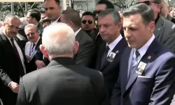 Cenazede tokalaşmamışlardı; Özgür Özel'den Kılıçdaroğlu açıklaması