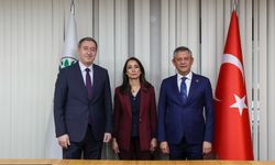 Özgür Özel, DEM Parti'yi ziyaret etti