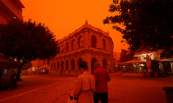 Gökyüzü kızıla bürünmüştü, Türkiye'ye geliyor!