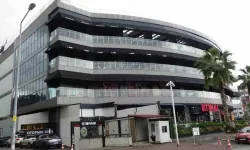 Mühürlenen CityMall AVM için basın açıklaması