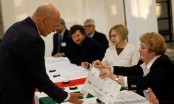 Macaristan'da halk genel seçimler için sandık başında