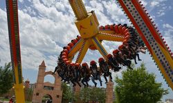 Lunaparkta oyuncağın halatı koptu: 4 yaralı