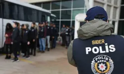 İzmir merkezli yasa dışı bahis operasyonu: 19 gözaltı