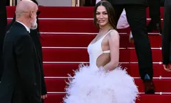 Demet Özdemir Cannes kırmızı halısında
