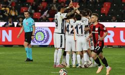 Gaziantep taraftarını hediyesiz gönderdi
