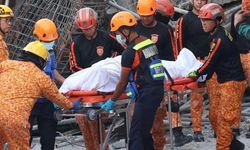 İnşaat halindeki bina çöktü, çok sayıda kişi enkaz altında!