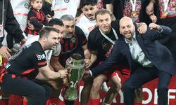 Çorum FK kupasını aldı