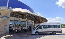 Terminalde unutulan çantadan servet çıktı!
