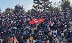ODTÜ’deki bayrak kavgasında 6 gözaltı!