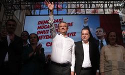 Özgür Özel'den memleketi Manisa'da kritik mesajlar