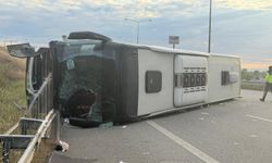 Susurluk'ta yolcu otobüsü devrildi: 25 yaralı