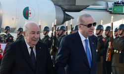 Erdoğan, Tebbun'u resmi törenle karşıladı!