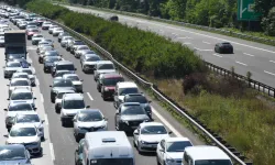 Tatil dönüşü trafik çilesi
