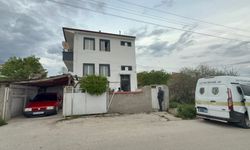 Yaşlı kadın banyoda ölü bulundu