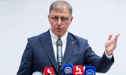 İzmir Büyükşehir Belediye Başkanı Cemil Tugay CHP’den istifa etti