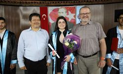 Otomotiv bölümünün tek kadın öğrencisi mezun oldu