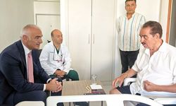 Bakan Ersoy'dan sanatçı İbrahim Tatlıses'e "geçmiş olsun" ziyareti