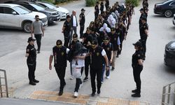 Eskişehir'de masaj salonlarına fuhuş operasyonu: 7 tutuklama
