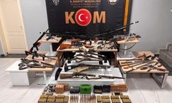 Tarihi nitelikteki tüfekler ele geçirildi