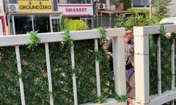 Sınava dakikalar kala öğrenciler okul bahçesine alınmayınca gerginlik çıktı