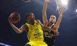 Fenerbahçe Beko, Devon Hall ile yollarını ayırdı